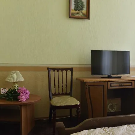 Hotel Oktiabrskaya