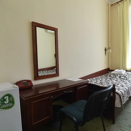 Oktiabrskaya Szálloda *